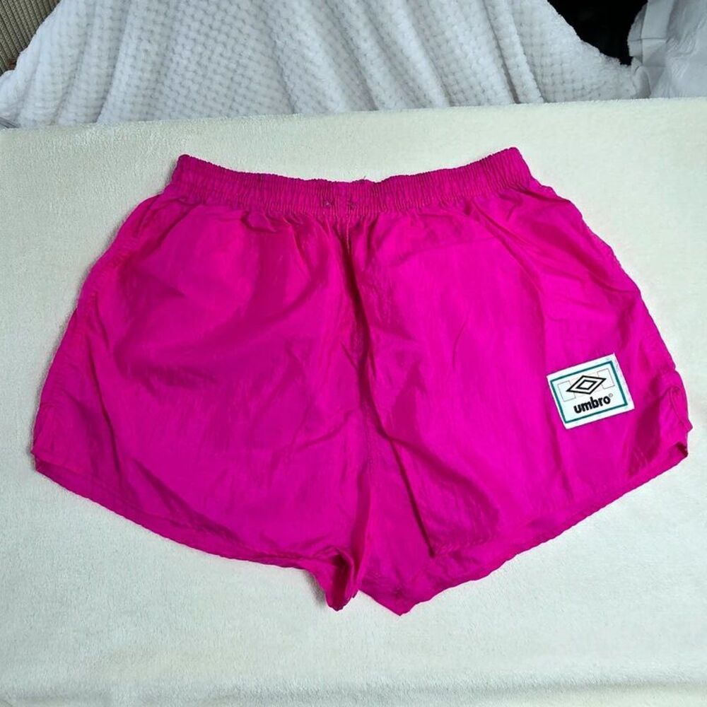 Umbro 90s Vintage Neon Pink Shorts Size L